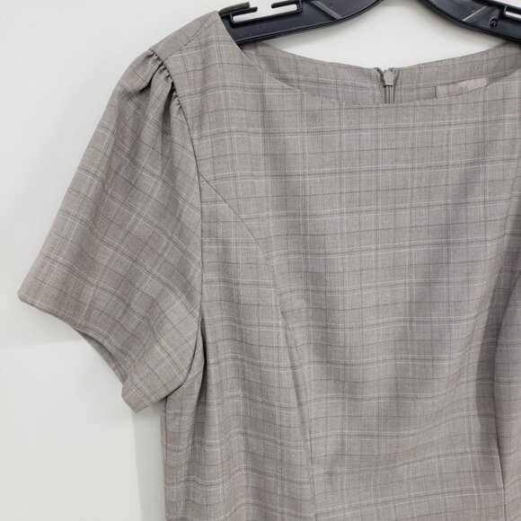 3/$25 H&M Glen Plaid Fit & Flare Dress 14 Short Sleeves Career Work Gray - Picture 6 of 11